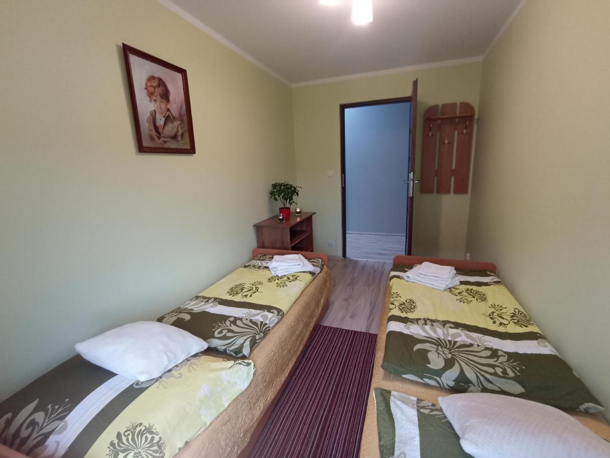 Apartament Idylla Apartman Kudowa-Zdrój Kültér fotó